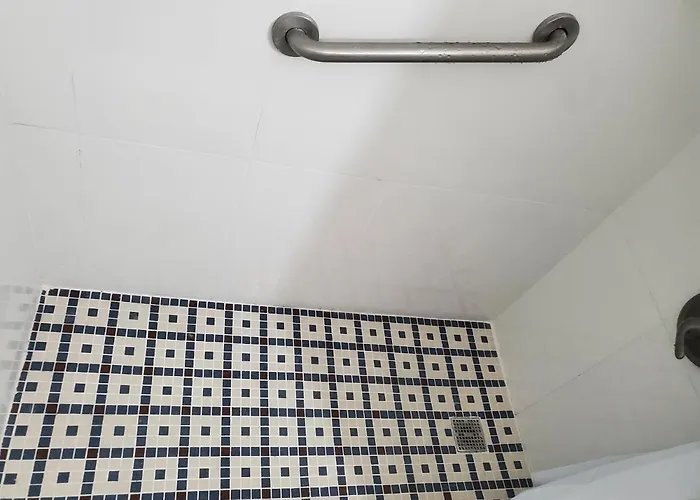 Saltaire Rose Hall 10 Mins Hike To Holiday home Montego Bay
